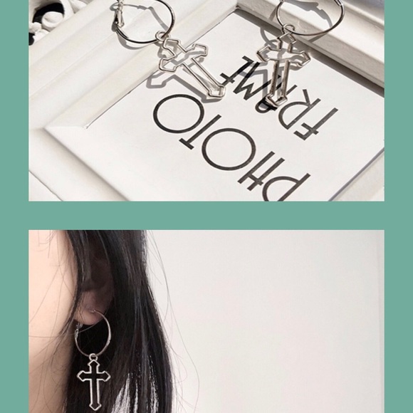 Cross earrings - Picture 1 of 1